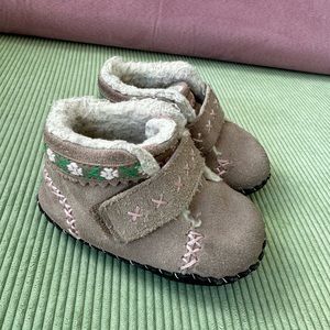 Pediped Winter Boots Early Walker Toddler Shoes 6-12M/4-4.5 Size